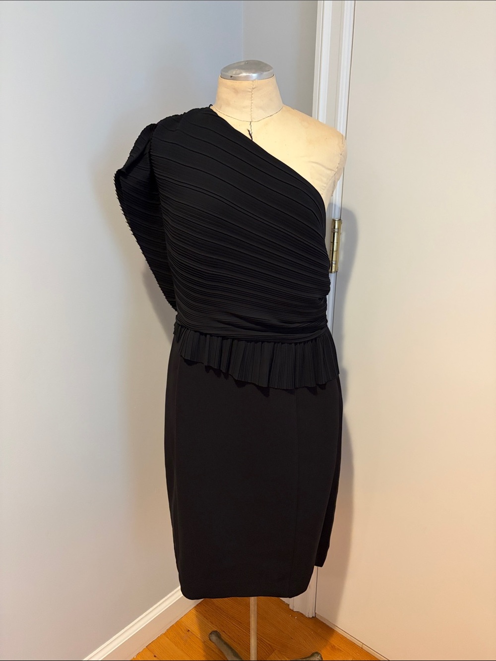 Reiss One-Shoulder Black Pleated Peplum Dress Size 10